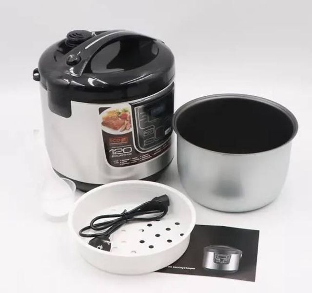 Multicooker multifuncțional de 6 litri